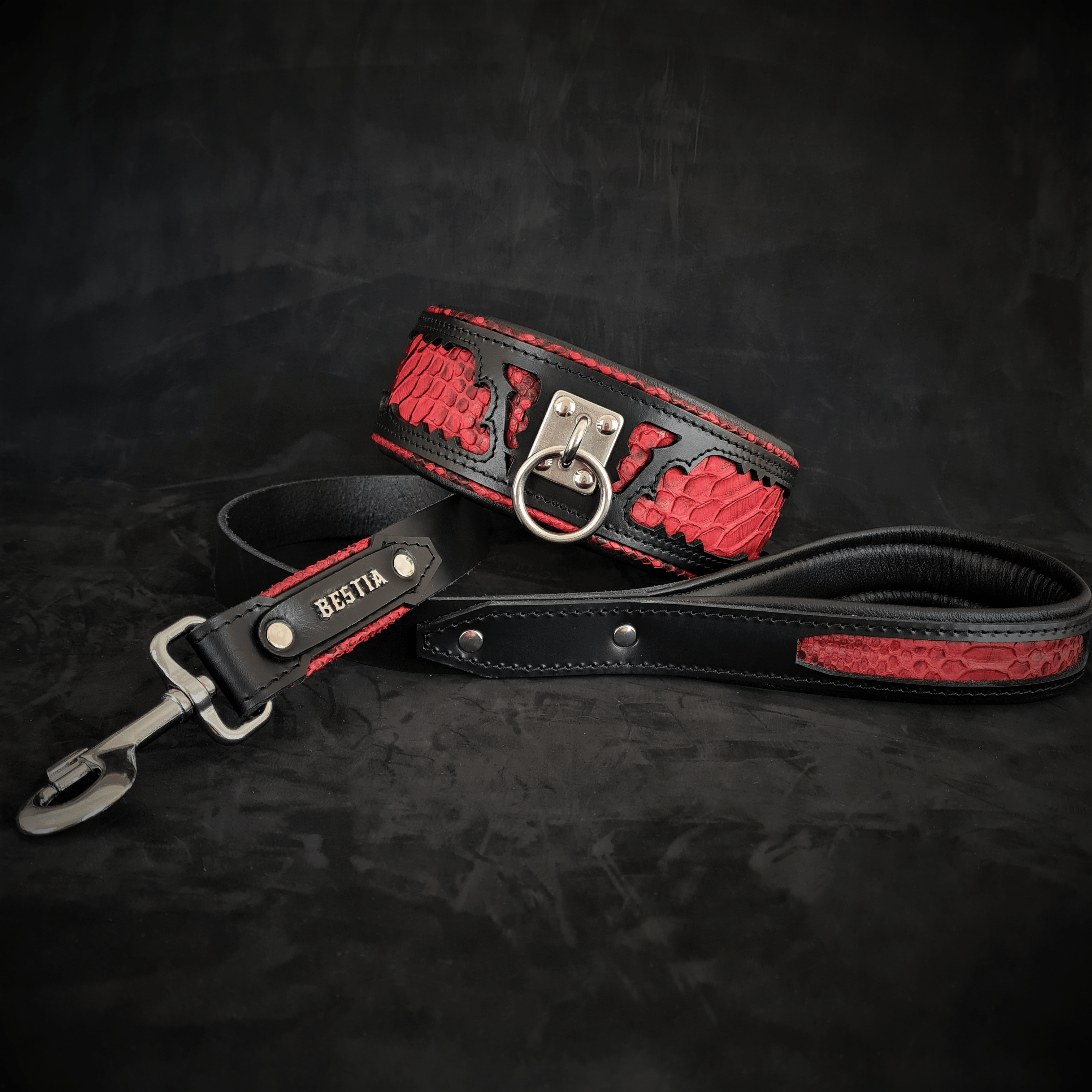 The ''Red Dragon'' Dog leash