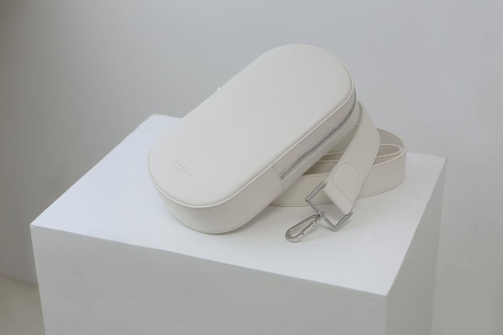 Andersen Schultertasche & Leine & Halsband aus Kalbsleder